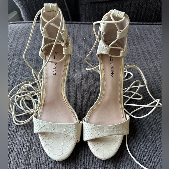 Call it Spring Heels - Picture 1 of 3